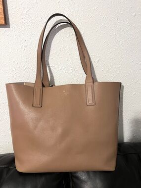kate spade Leather Tote in Tan Neutral
